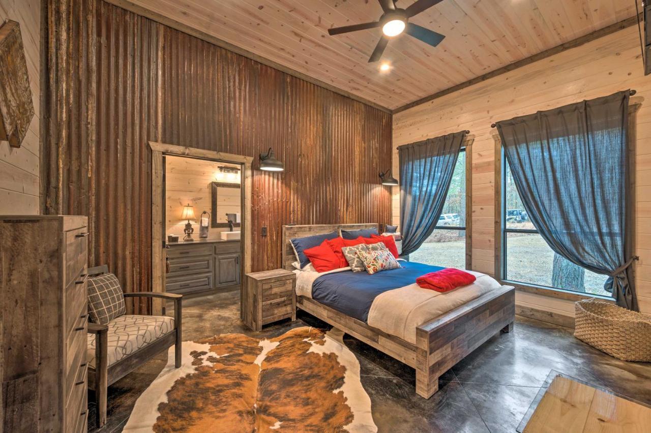 Luxury Cabin In The Woods With Hot Tub And Yard Games! Broken Bow Exteriör bild