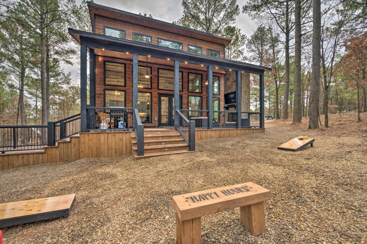 Luxury Cabin In The Woods With Hot Tub And Yard Games! Broken Bow Exteriör bild